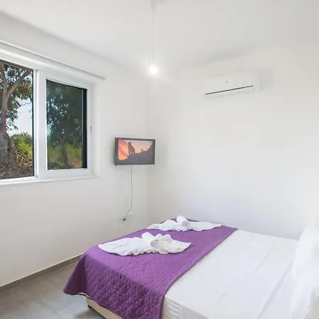 Prpo490a, Stunning 5bdr With Pool, Close To The פרוטאראס