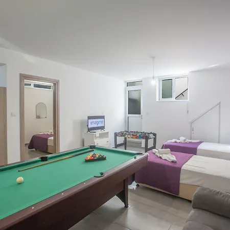 מלון Prpo490a, Stunning 5bdr With Pool, Close To The פרוטאראס
