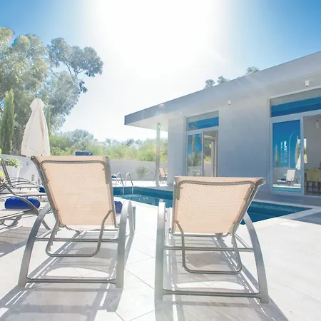 Prpo490a, Stunning 5bdr With Pool, Close To The מלון